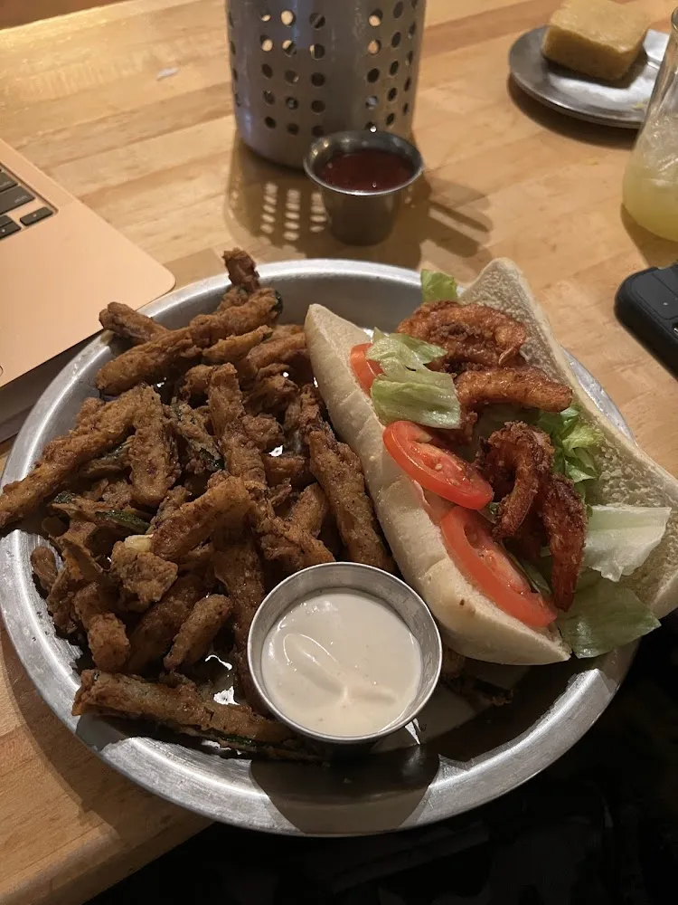 Fried Shrimp PO-Boy