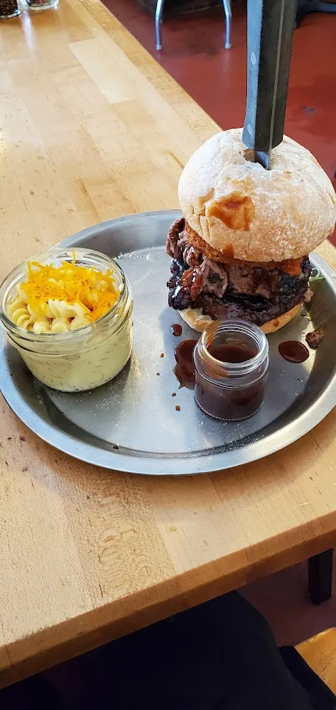 HQ Burger with Mac and Cheese and Bourbon Habanero BBQ Sauce